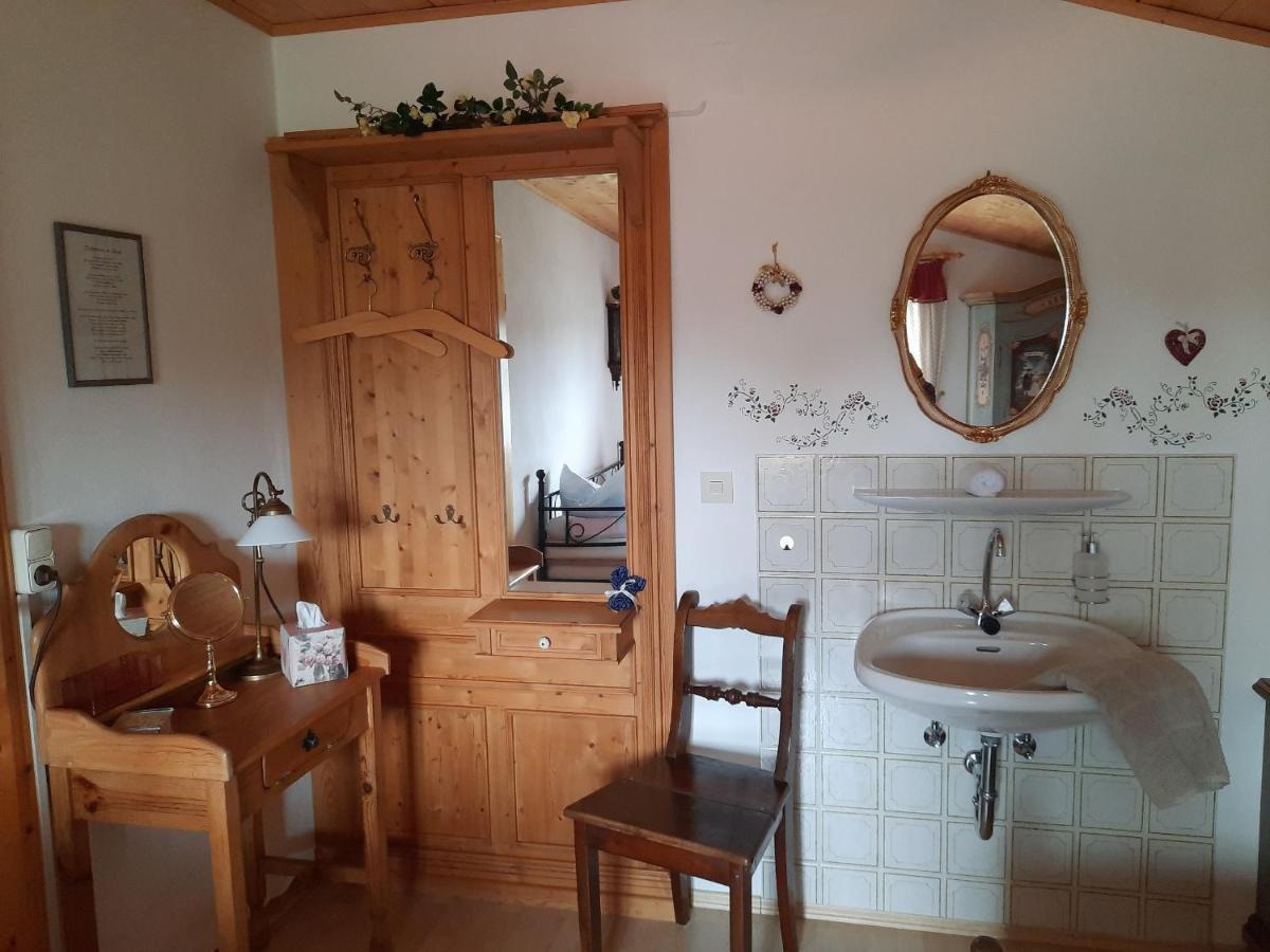 Ferienwohnung Am Wirtshof Siegsdorf Exteriör bild